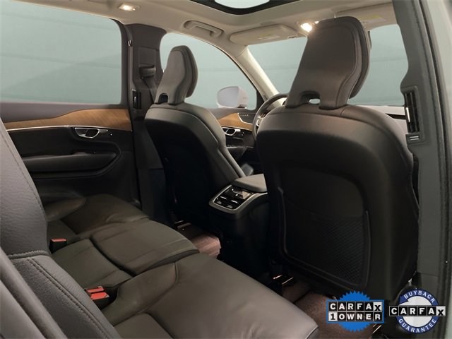 Used 2025 Volvo XC90 B6 Ultra image 23