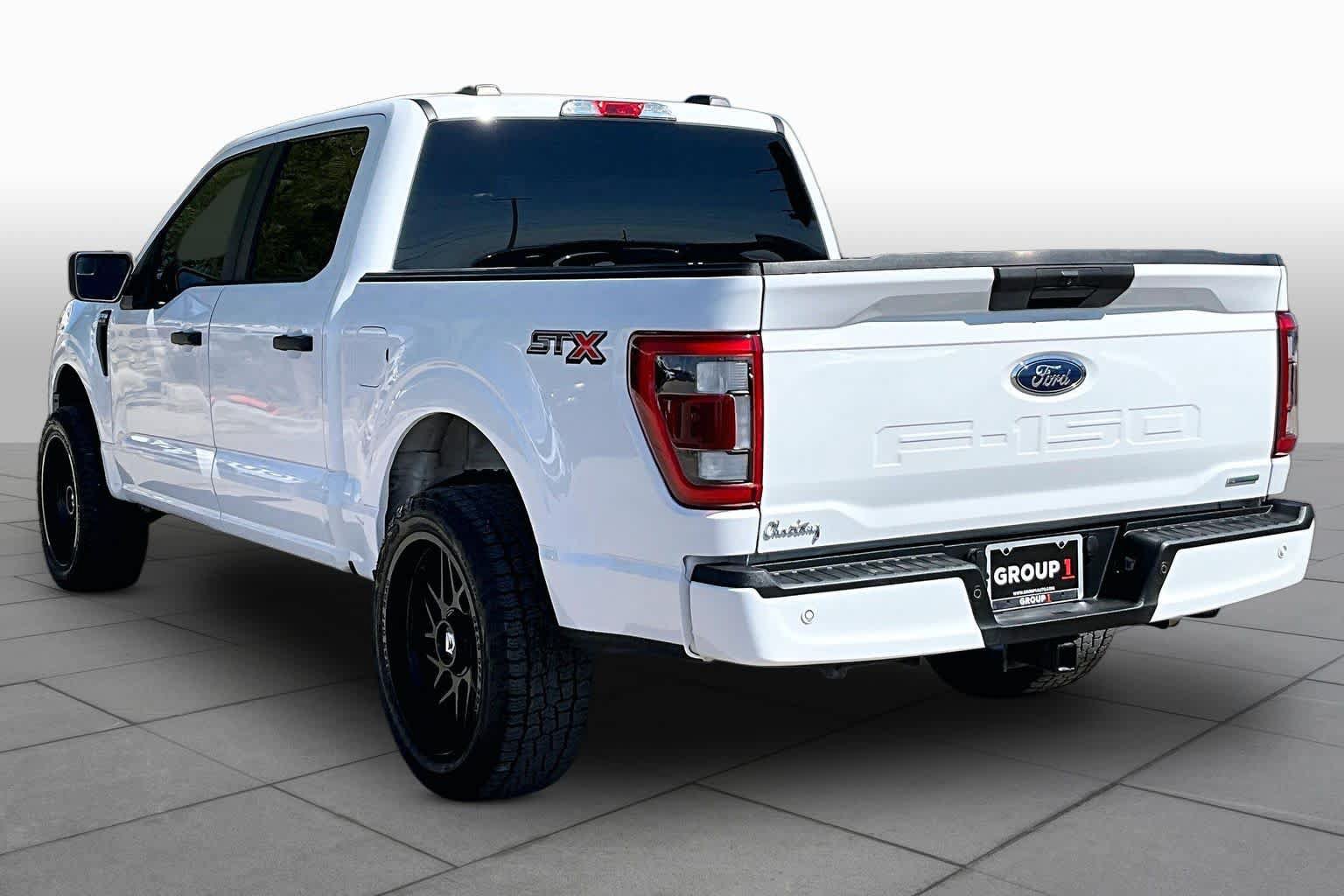 Certified 2022 Ford F150 XL w/ STX Appearance Package RWD image 12