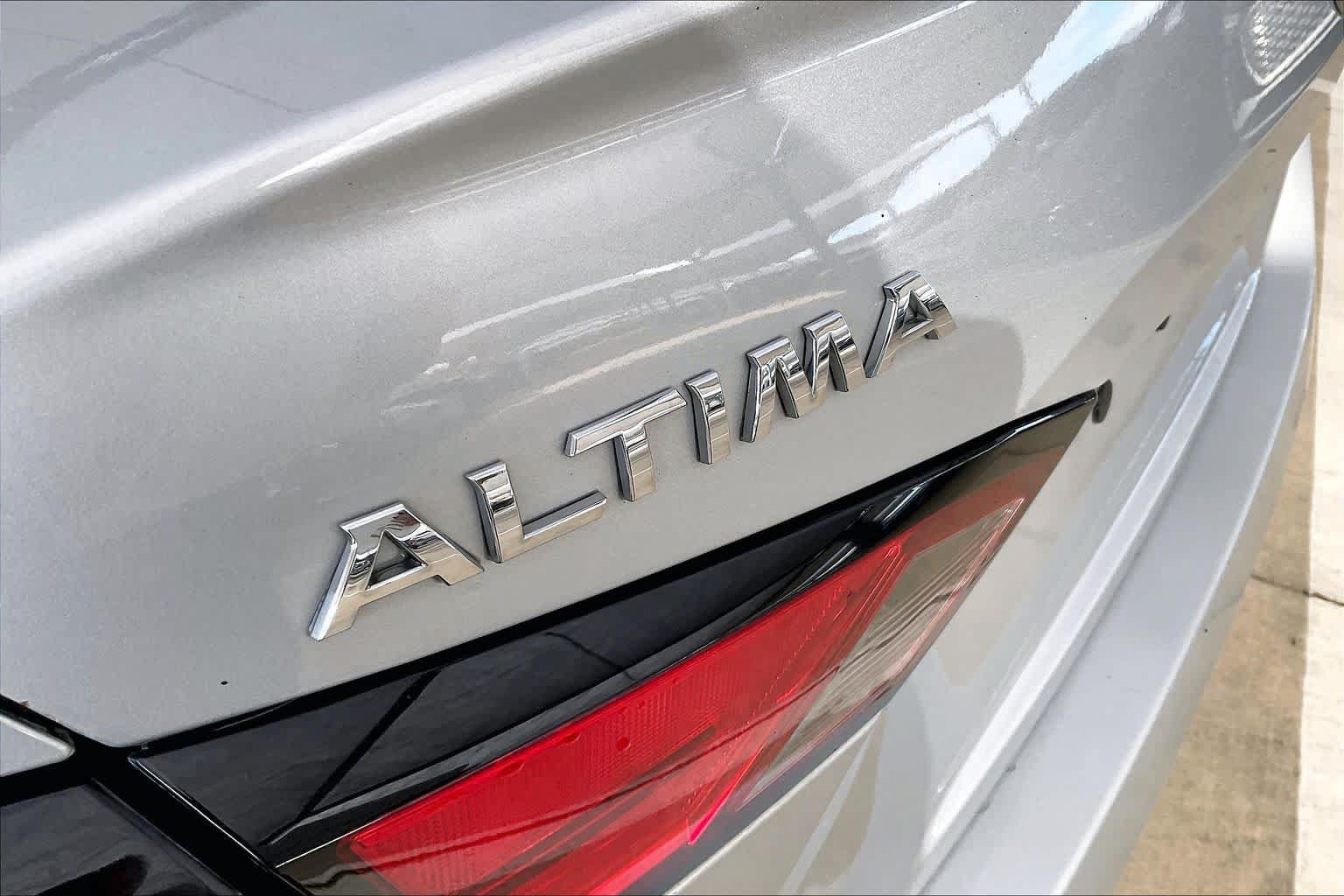 Used 2019 Nissan Altima 2.5 Platinum FWD image 29