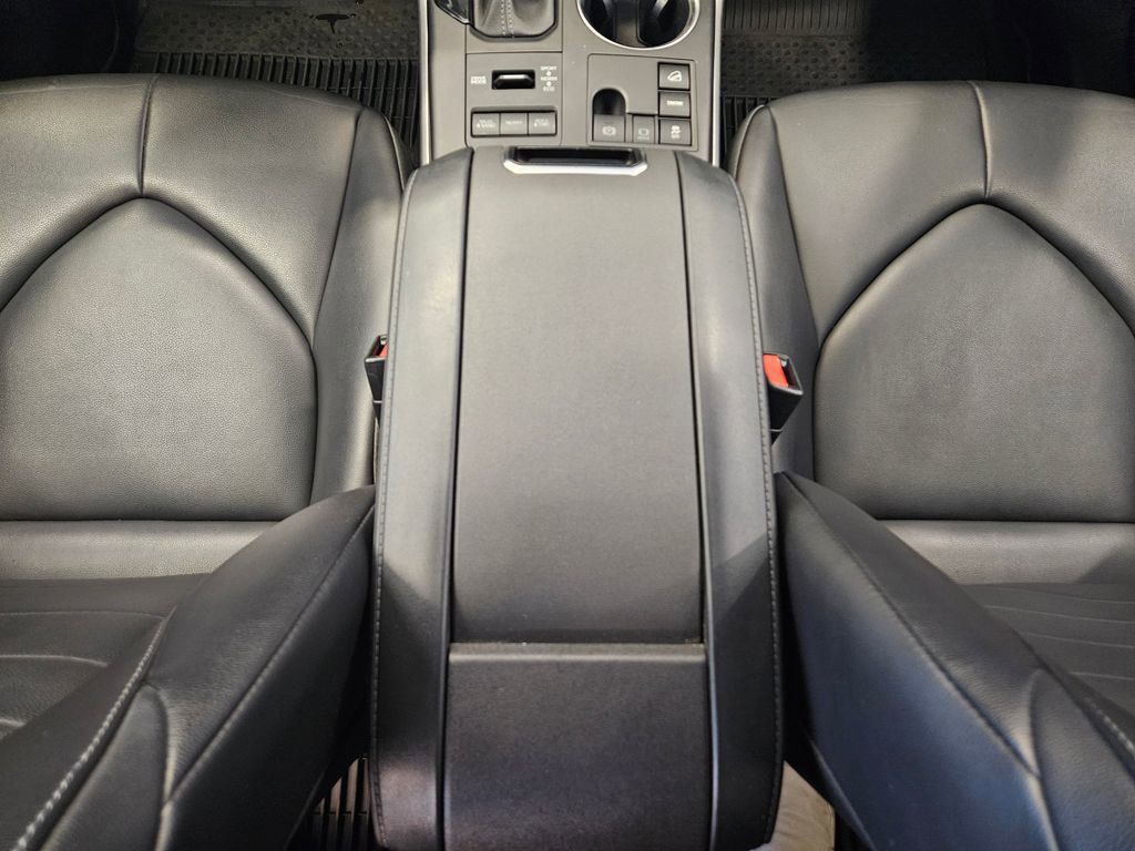 Used 2023 Toyota Highlander XLE image 20