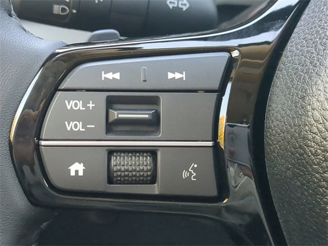 New 2025 Honda Pilot Touring image 25