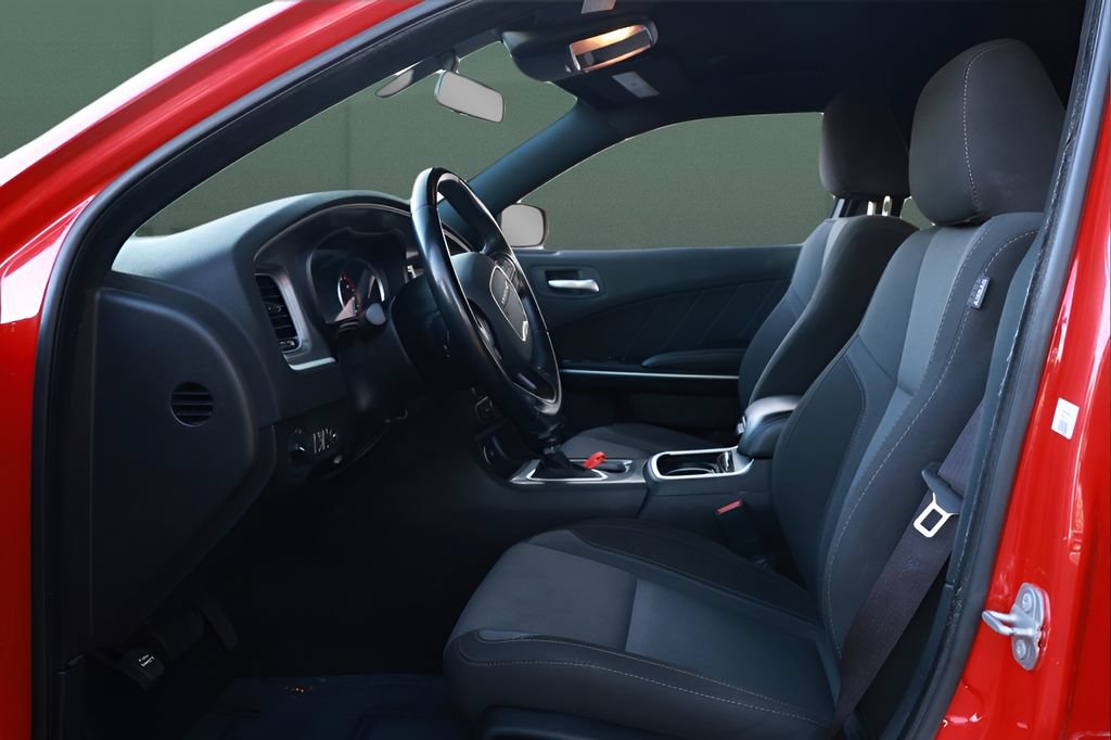 Used 2022 Dodge Charger SXT RWD image 19