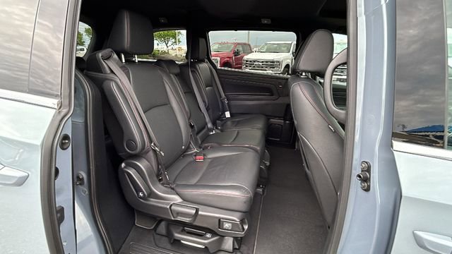 Used 2025 Honda Odyssey Sport-L image 12