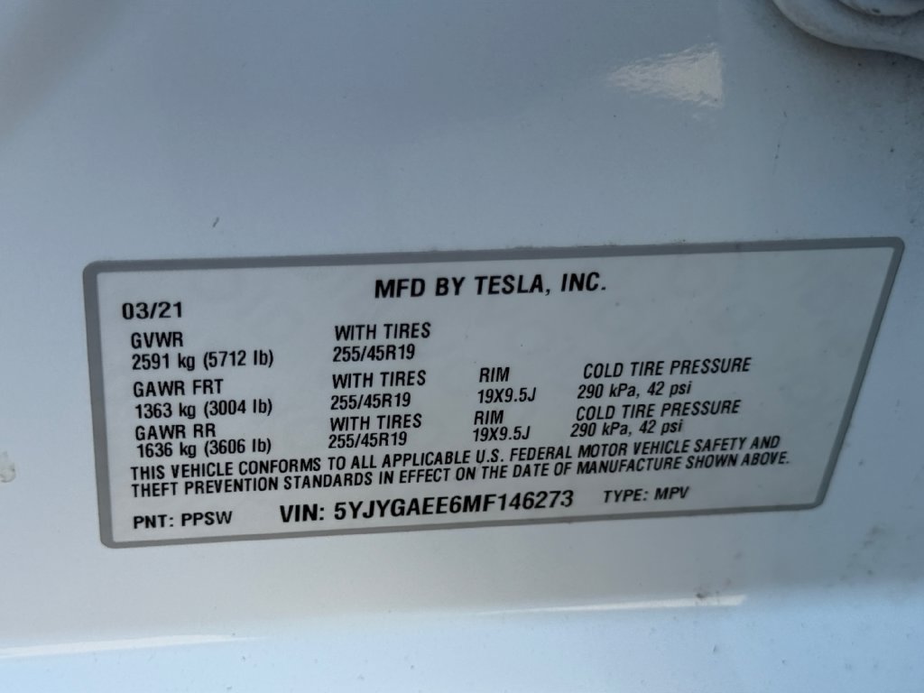 Used 2021 Tesla Model Y Long Range AWD/4WD image 27