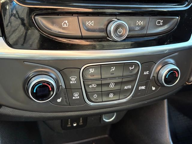 Used 2019 Chevrolet Traverse RS w/ LPO, Floor Liner Package image 20