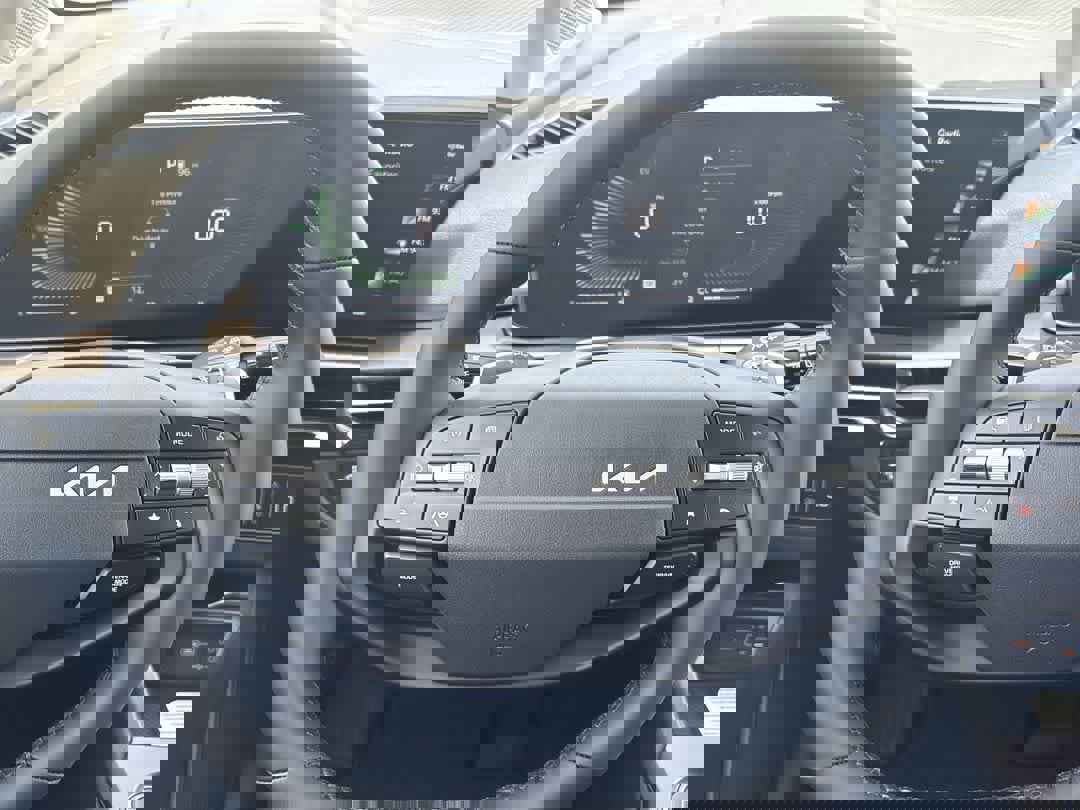 New 2026 Kia Sportage EX w/ EX Panoramic Sunroof Package image 14