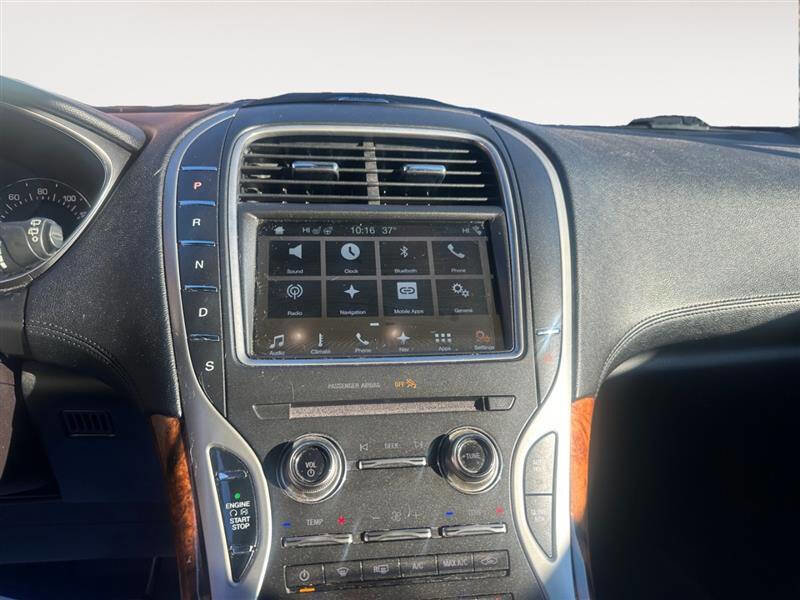 Used 2018 Lincoln MKX Reserve w/ Lincoln MKX Climate Package image 12