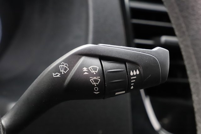 Used 2023 Ford Transit 350 XLT image 32