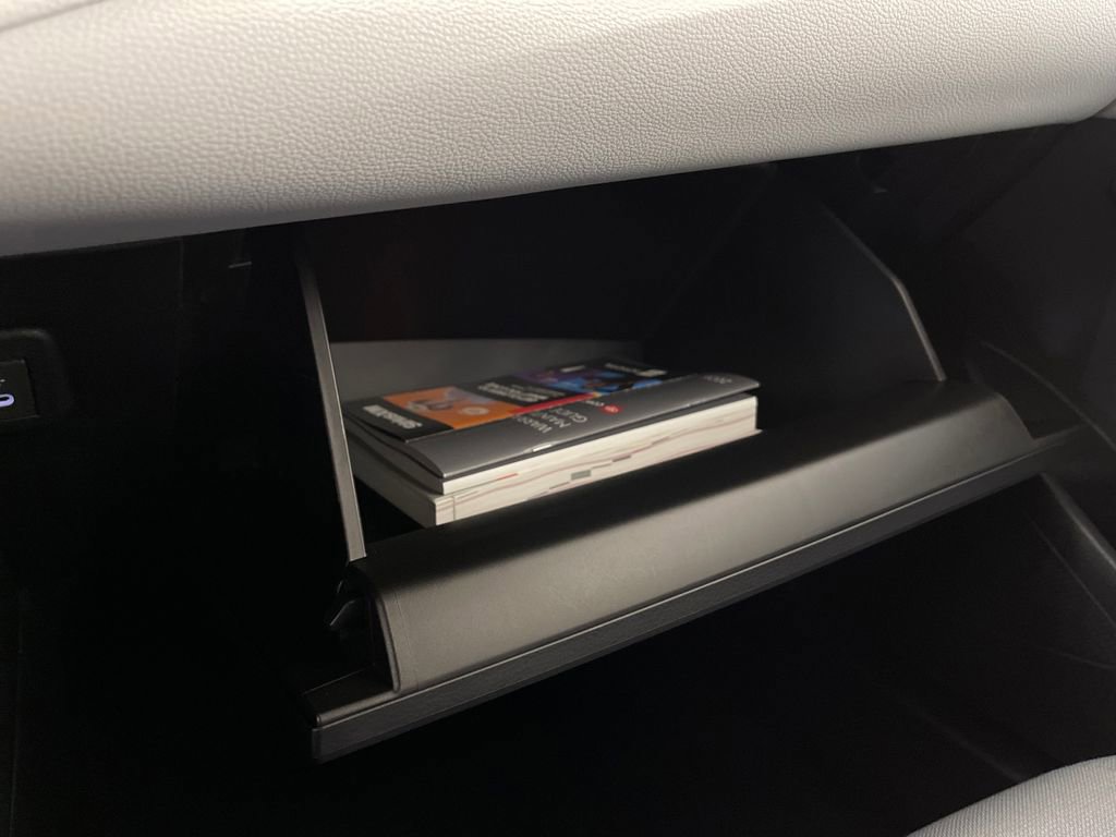 Certified 2026 Toyota Corolla SE w/ Carpet Mat Package (TMS) image 25