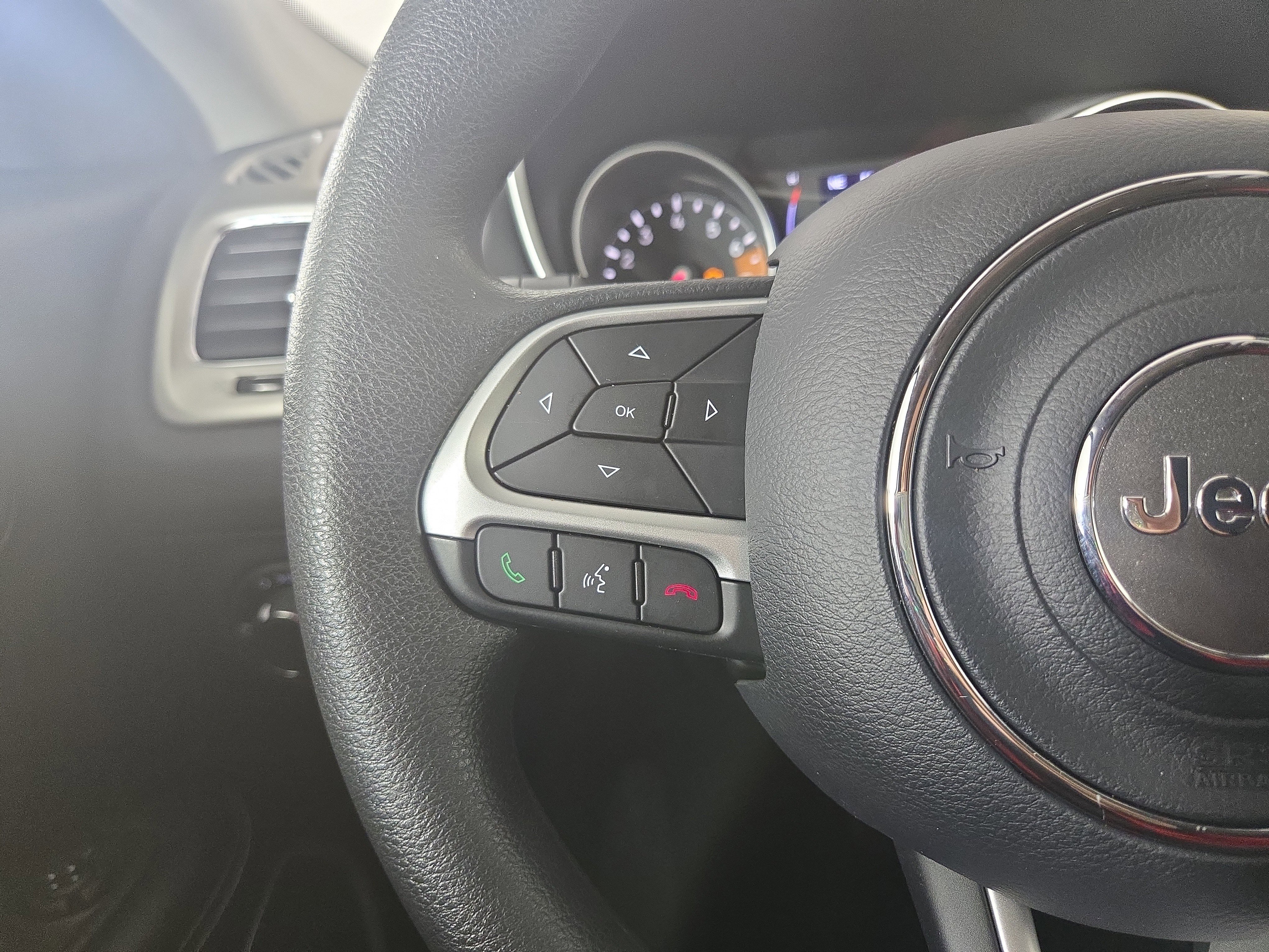 Used 2019 Jeep Compass Sport image 15