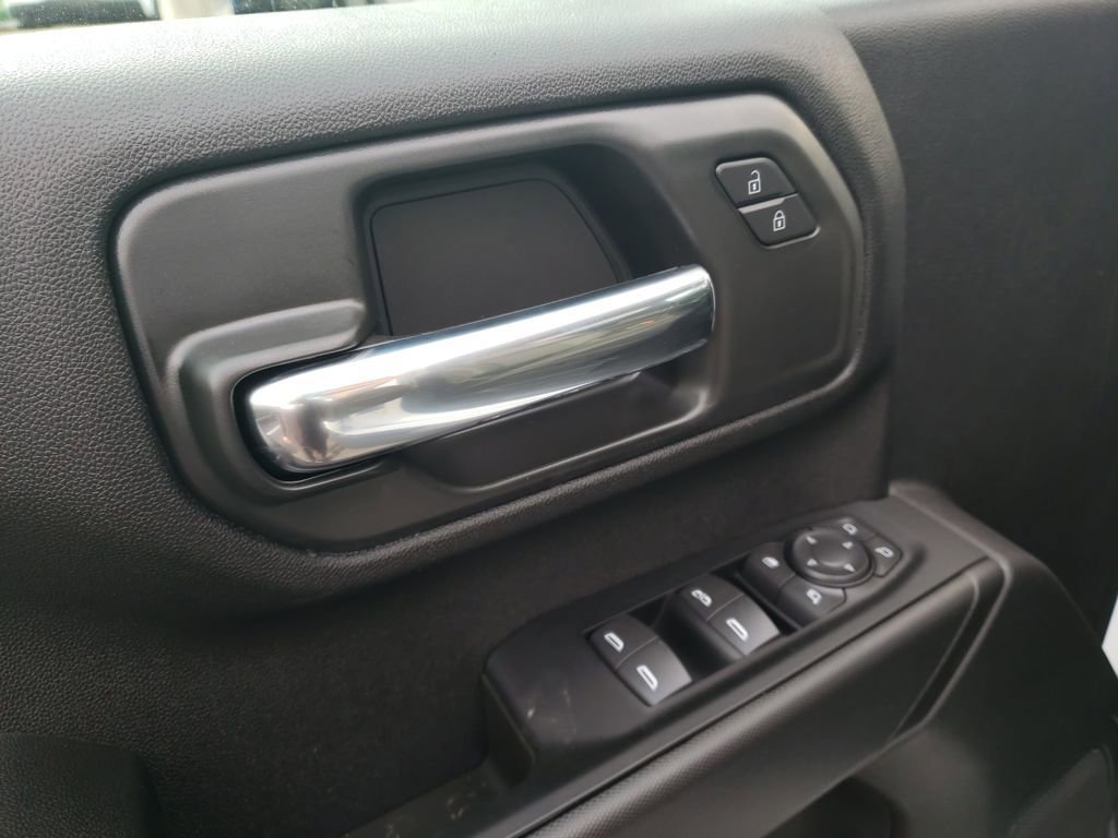 New 2026 Chevrolet Silverado 2500 Custom w/ Custom Value Package image 11