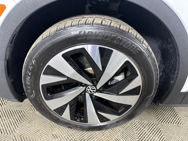 Used 2021 Volkswagen ID.4 Pro S w/ Gradient Package image 10