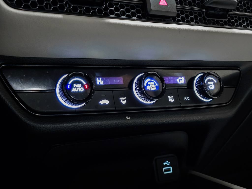 Used 2023 Honda HR-V LX image 30