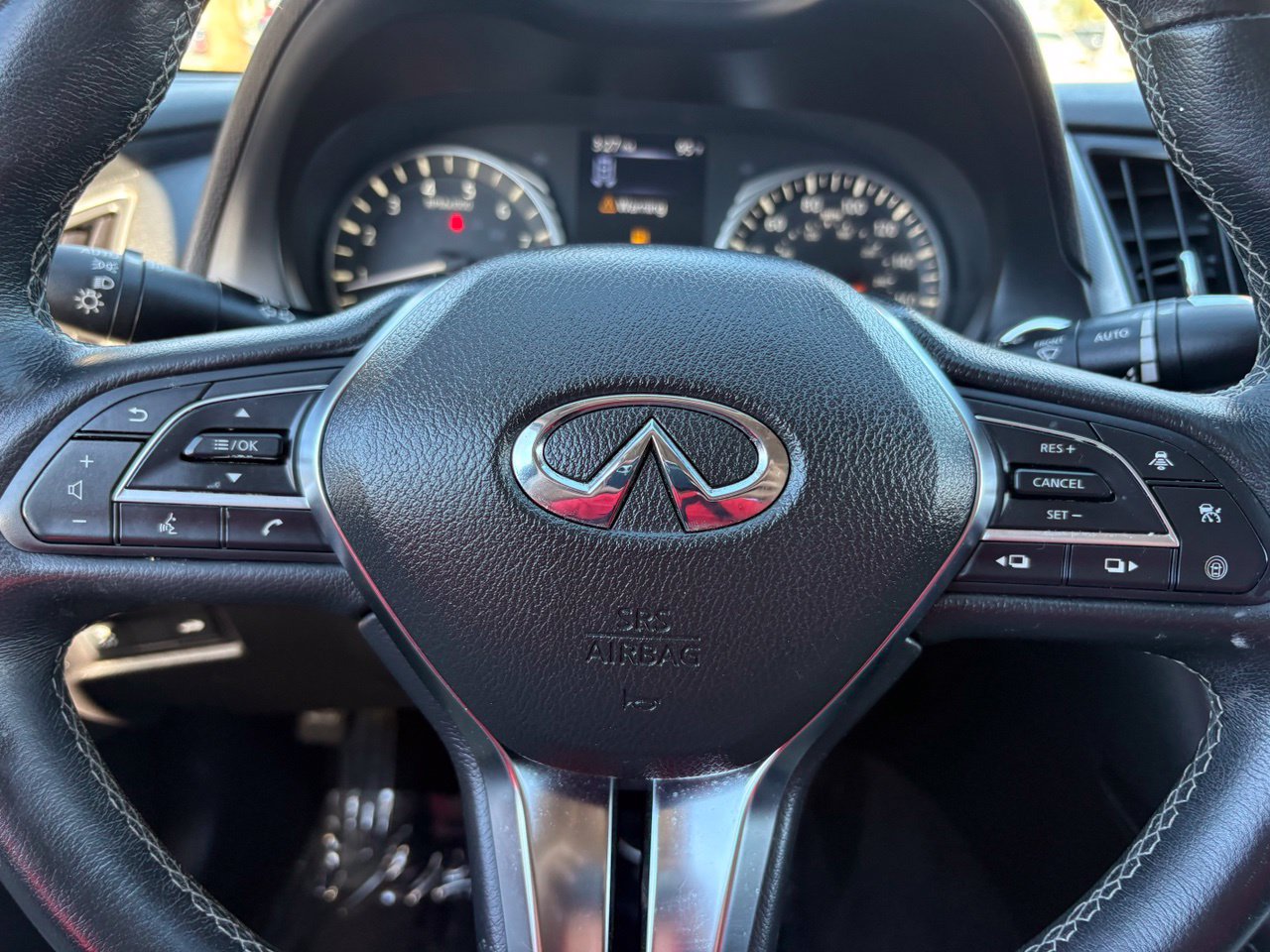Used 2023 INFINITI Q50 Luxe w/ Cargo Package RWD image 30