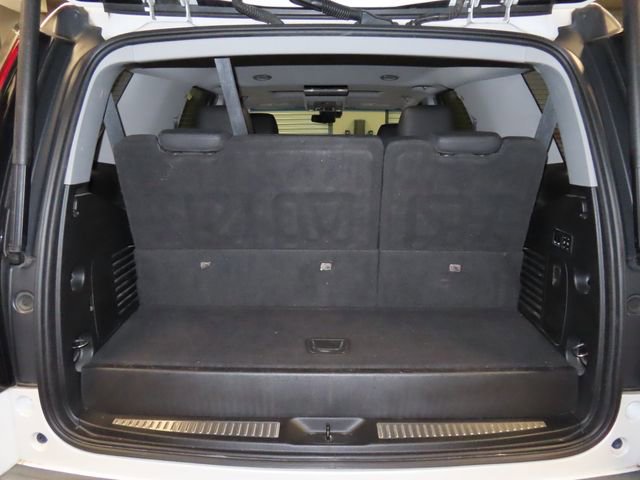 Used 2019 Cadillac Escalade Premium Luxury w/ LPO, Radiant Package image 20