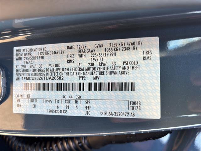 New 2026 Ford Escape Platinum w/ Class II Trailer Tow Package image 20