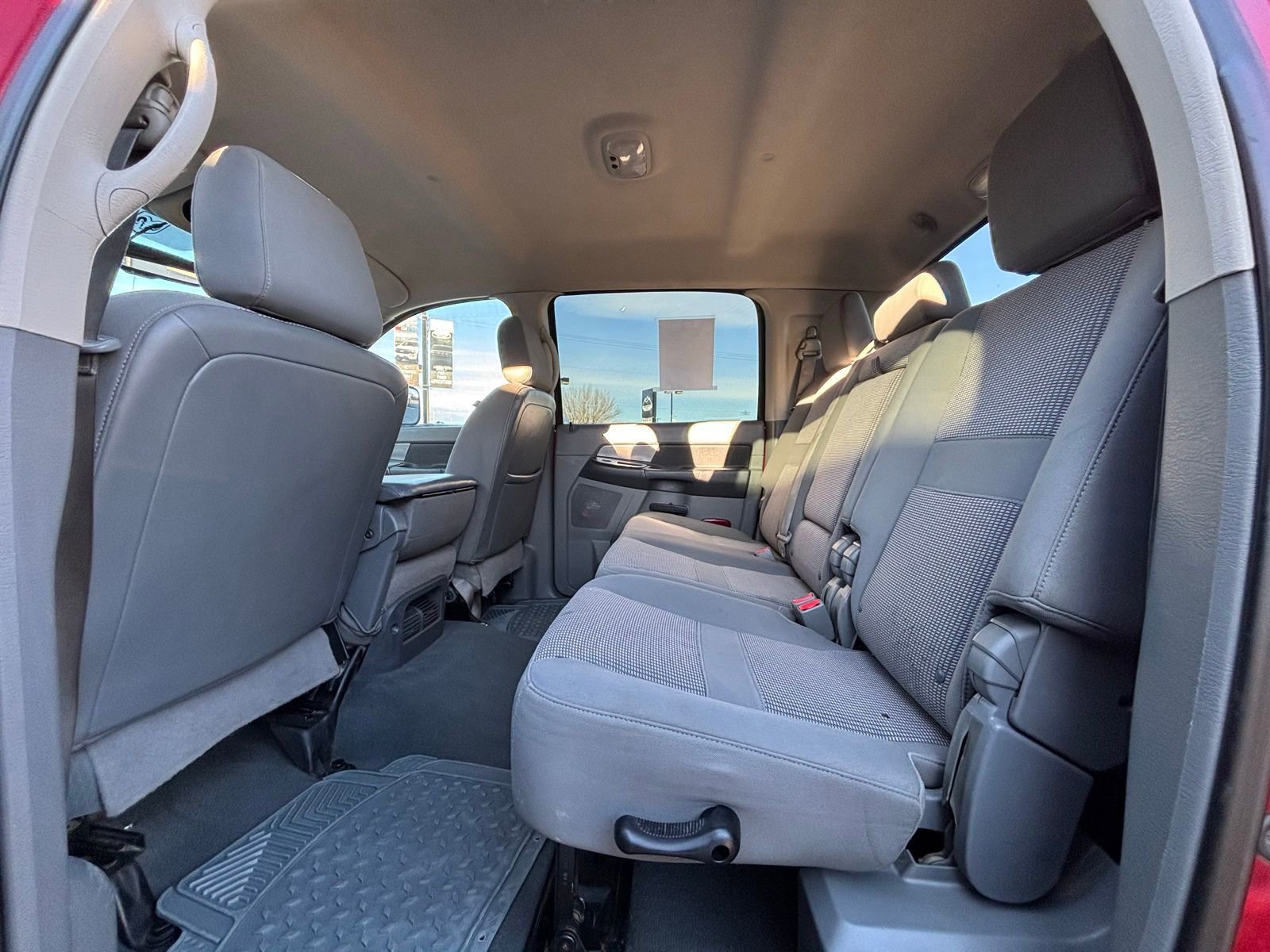 Used 2007 Dodge Ram 2500 Truck SLT w/ Light Group AWD/4WD image 18
