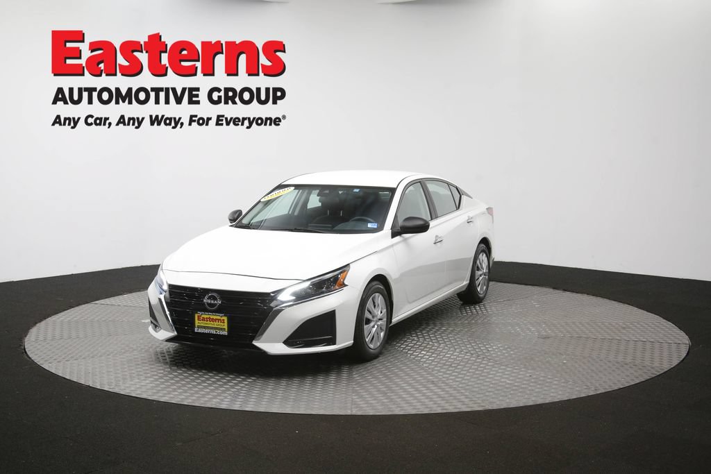 Used 2024 Nissan Altima 2.5 S FWD image 53