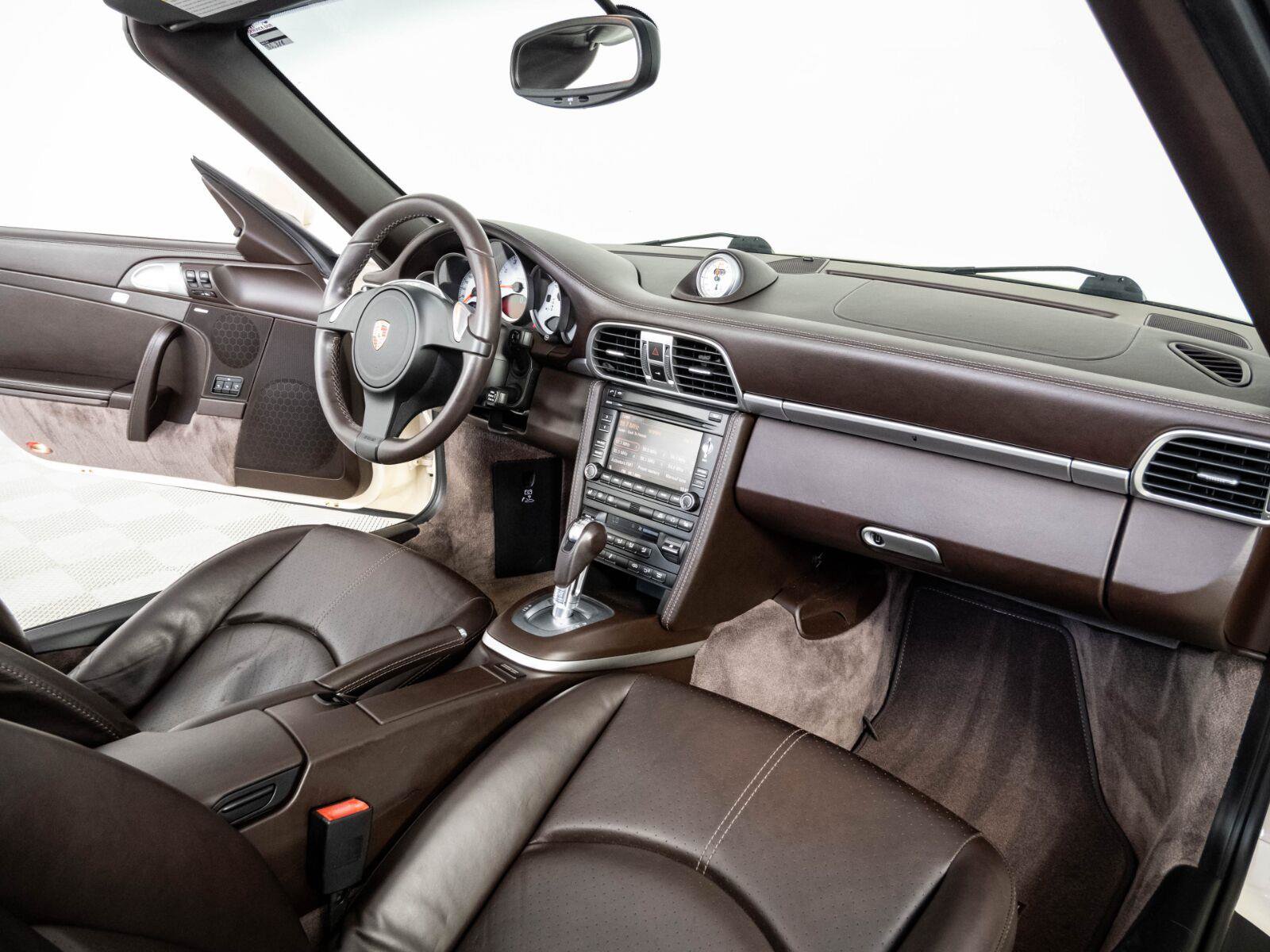 Used 2011 Porsche 911 Carrera S RWD image 19