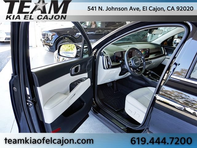 Certified 2025 Kia Sorento S w/ Panoramic Sunroof Package FWD image 42