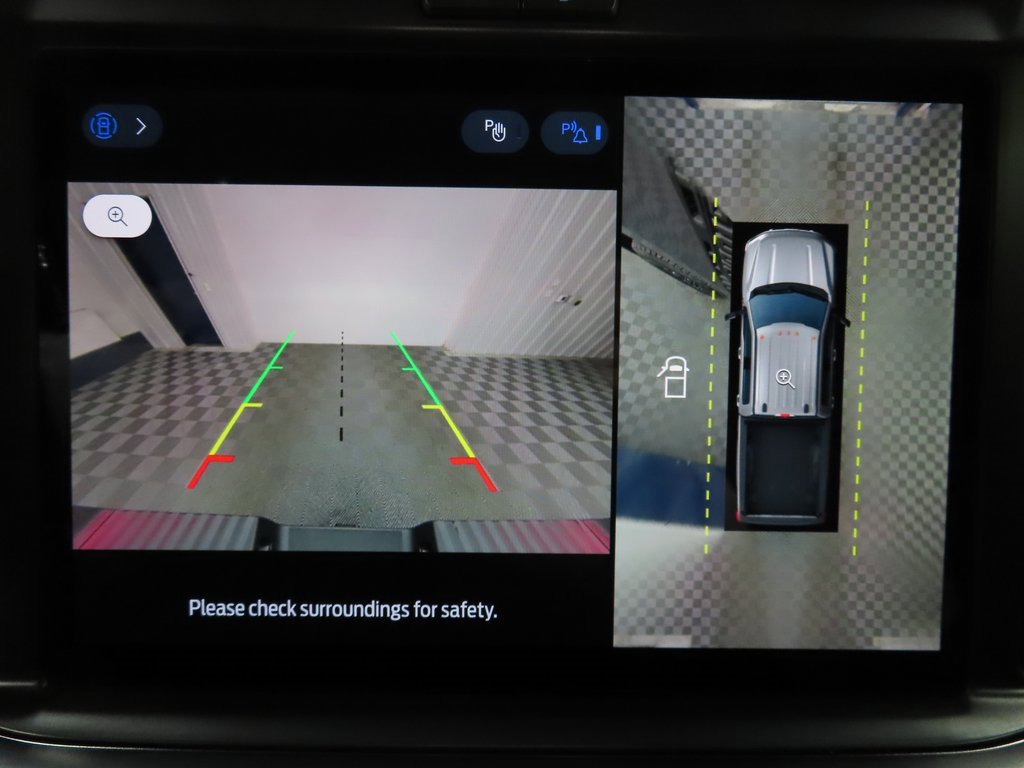 Used 2025 Ford F250 Platinum image 15