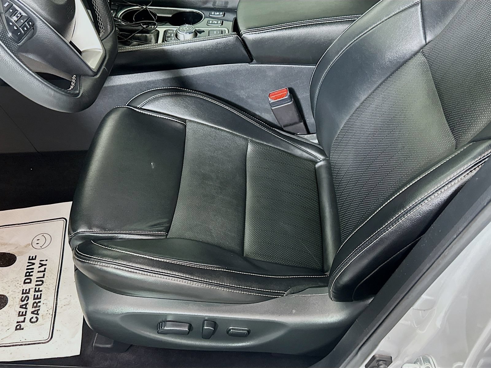 Used 2022 Nissan Maxima SV w/ Floor Mat Group FWD image 20