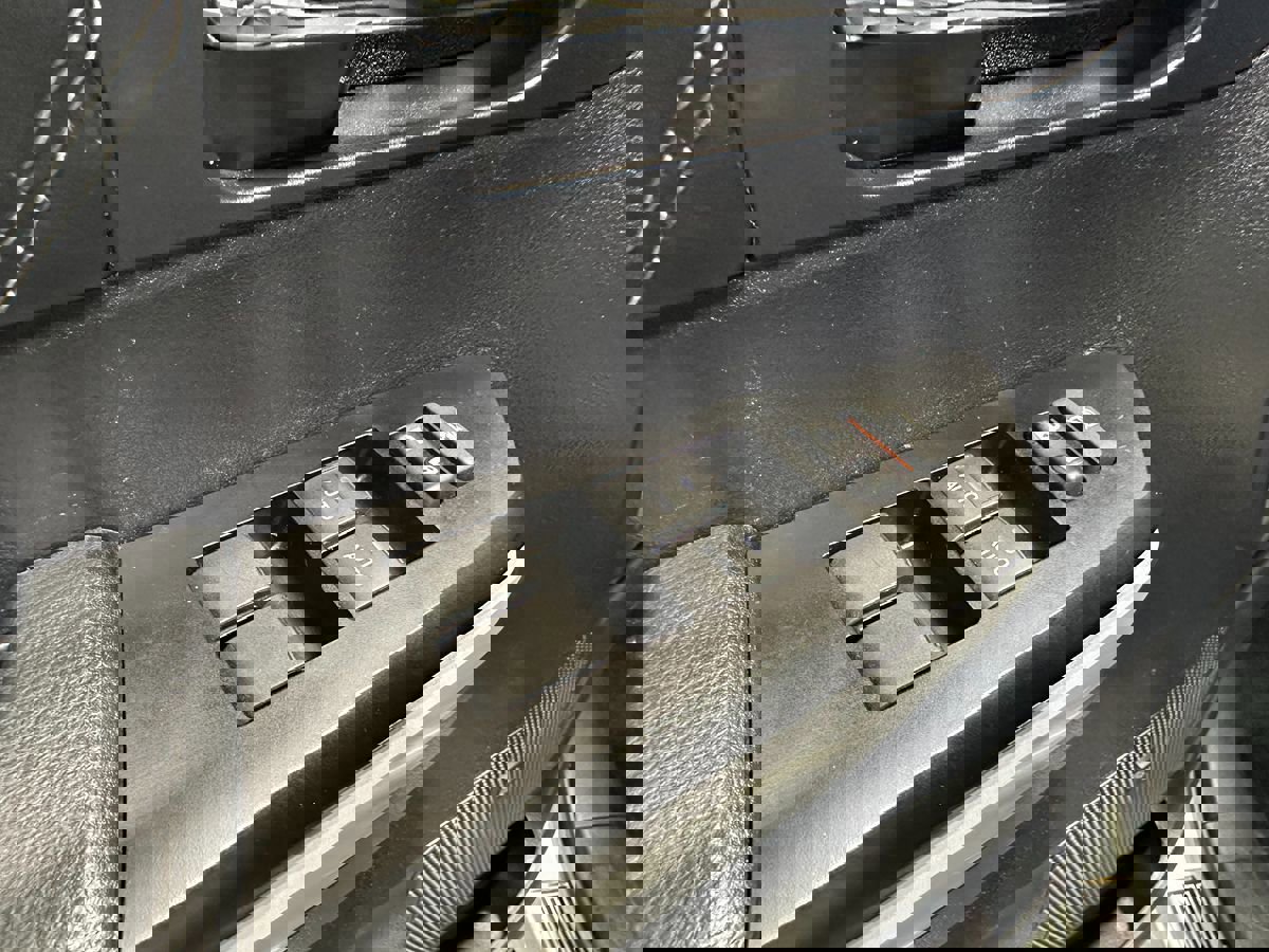 Used 2019 Toyota Tundra Platinum image 24