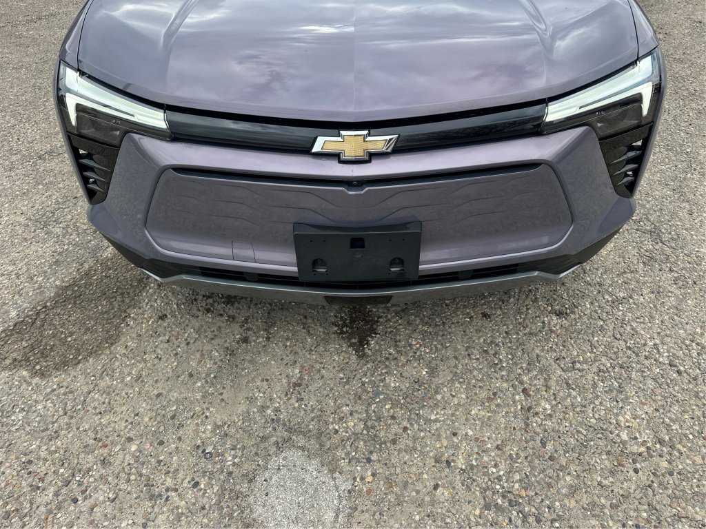 Used 2025 Chevrolet Blazer EV LT image 13