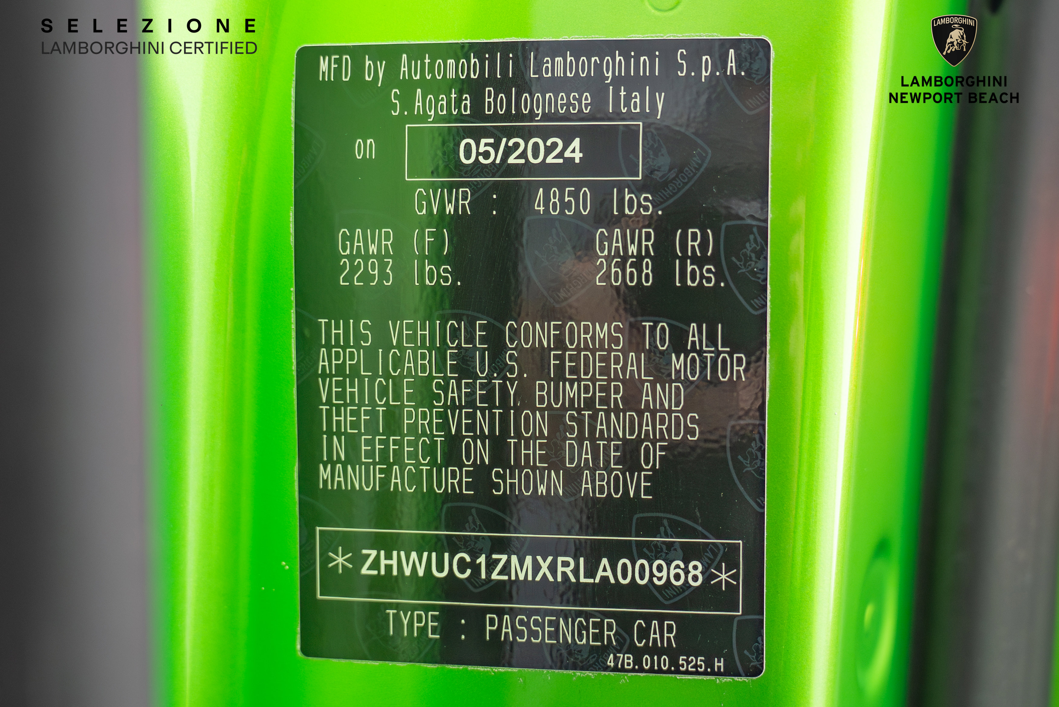 Used 2024 Lamborghini Revuelto AWD/4WD image 41