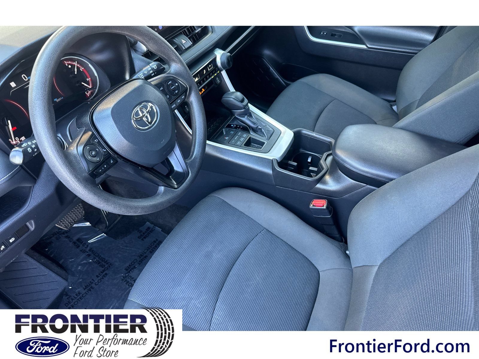 Used 2024 Toyota RAV4 LE AWD/4WD image 11