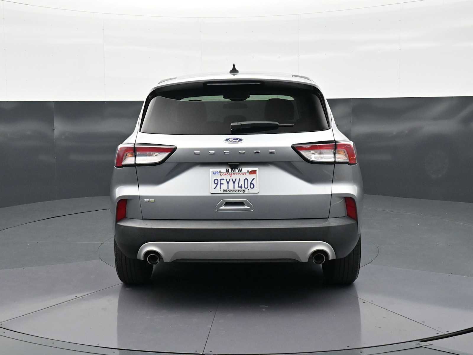 Used 2022 Ford Escape SE w/ Convenience Package FWD image 6