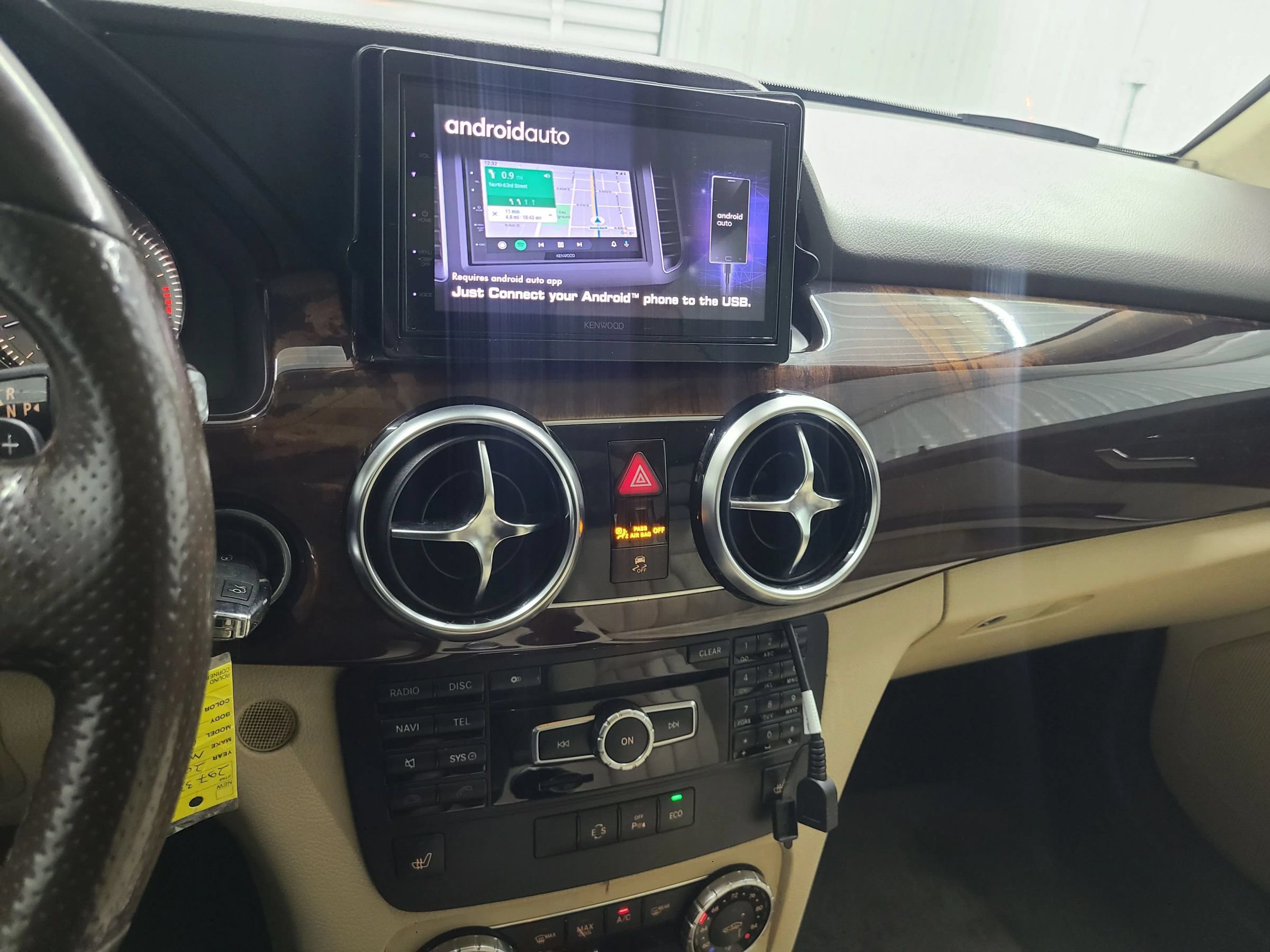 Used 2014 Mercedes-Benz GLK 350 4MATIC w/ Premium 1 Package image 26