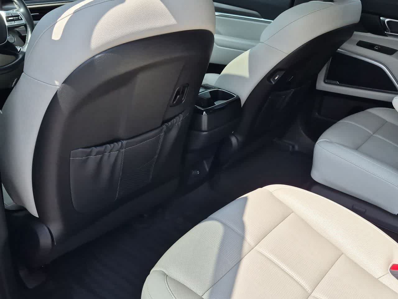 Used 2021 Kia Telluride EX w/ EX Premium Package AWD/4WD image 18