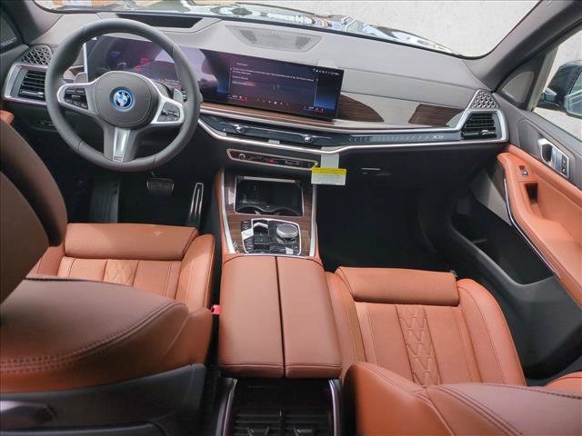 New 2026 BMW X5 xDrive50e w/ M Sport Package AWD/4WD image 15