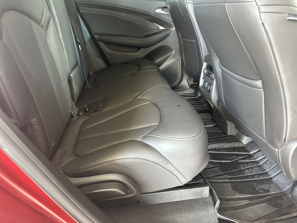 Used 2019 Buick Envision Essence image 35