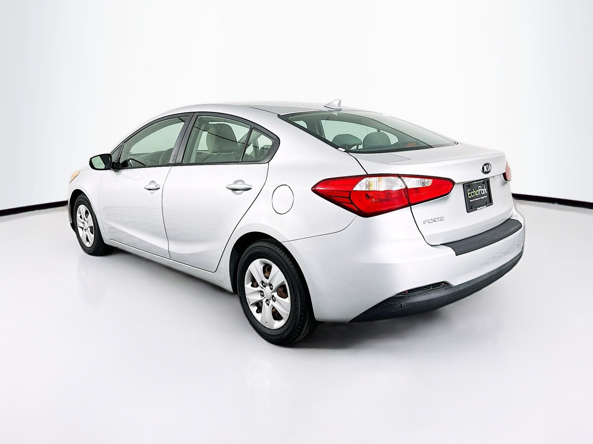 Used 2016 Kia Forte LX FWD image 5