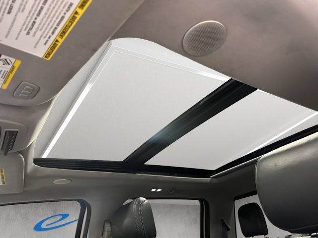 Used 2024 Ford F450 Limited w/ FX4 Off-Road Package AWD/4WD image 3