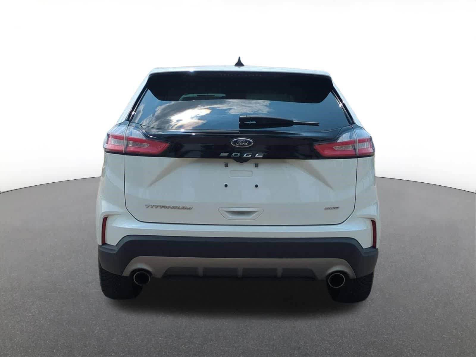 Used 2022 Ford Edge Titanium w/ Equipment Group 301A AWD/4WD image 5