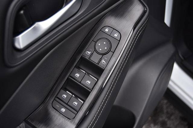 New 2026 Nissan Rogue SV image 9