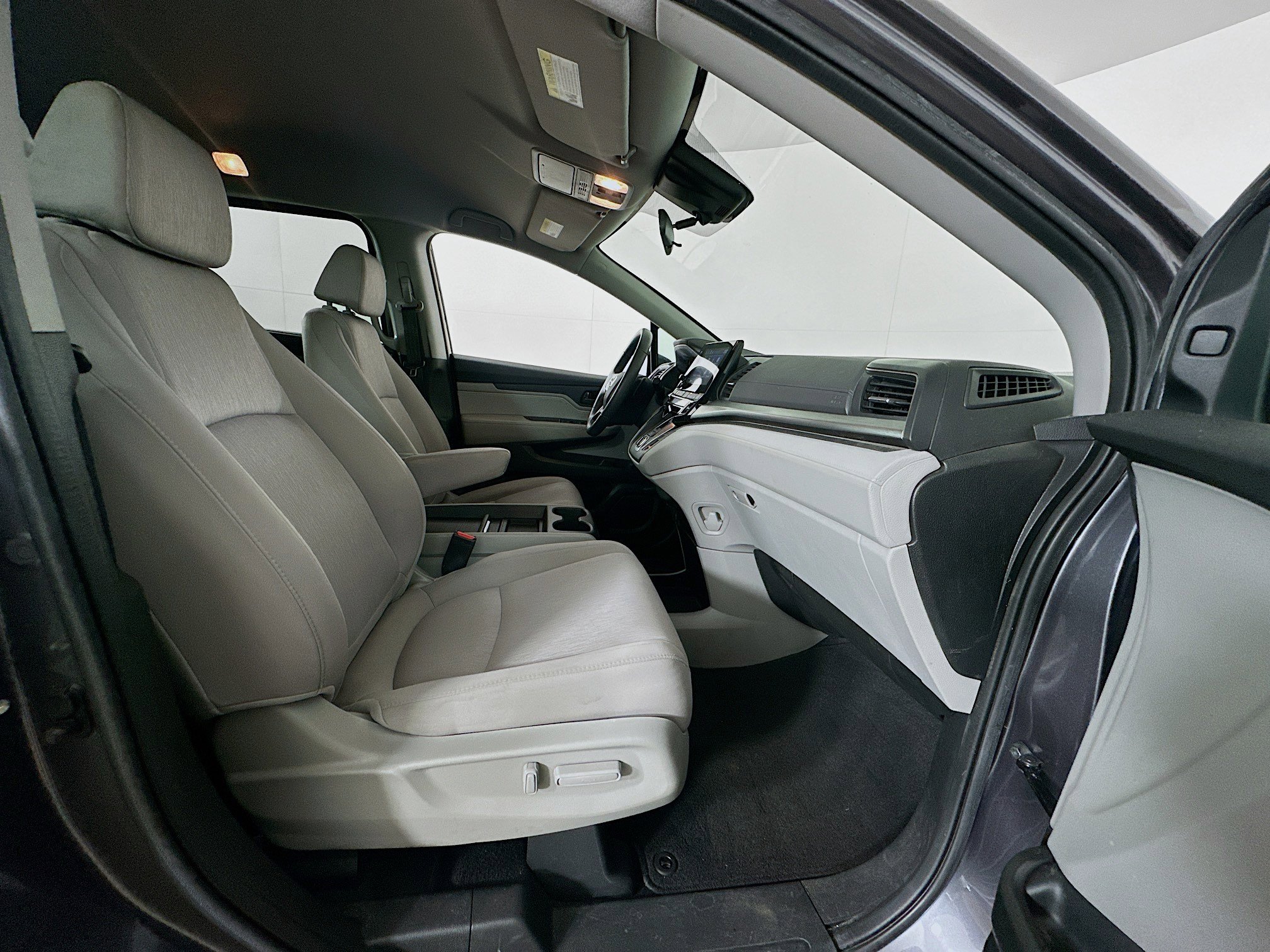 Used 2020 Honda Odyssey EX image 32