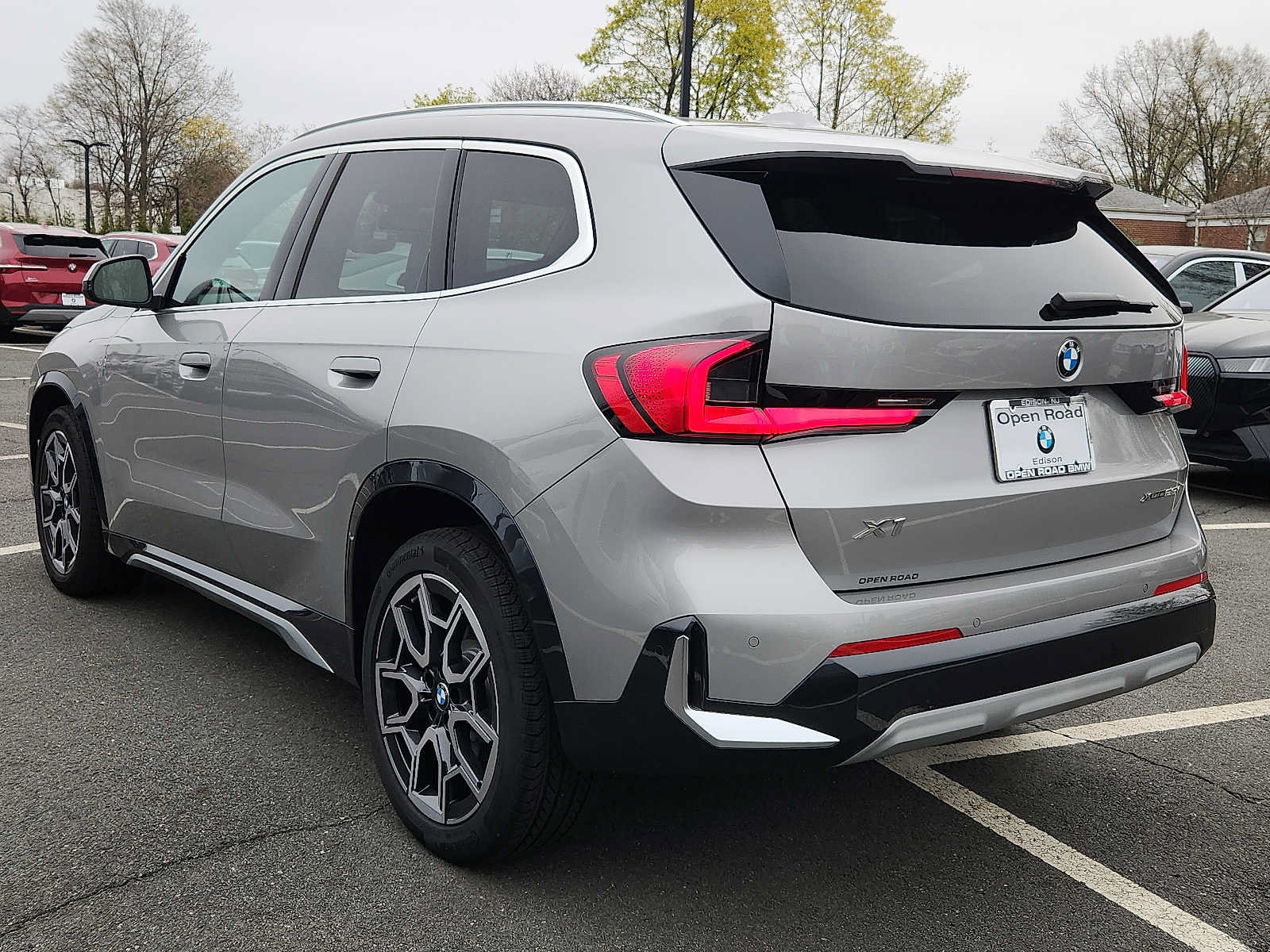 Used 2026 BMW X1 xDrive28i w/ Convenience Package AWD/4WD image 4