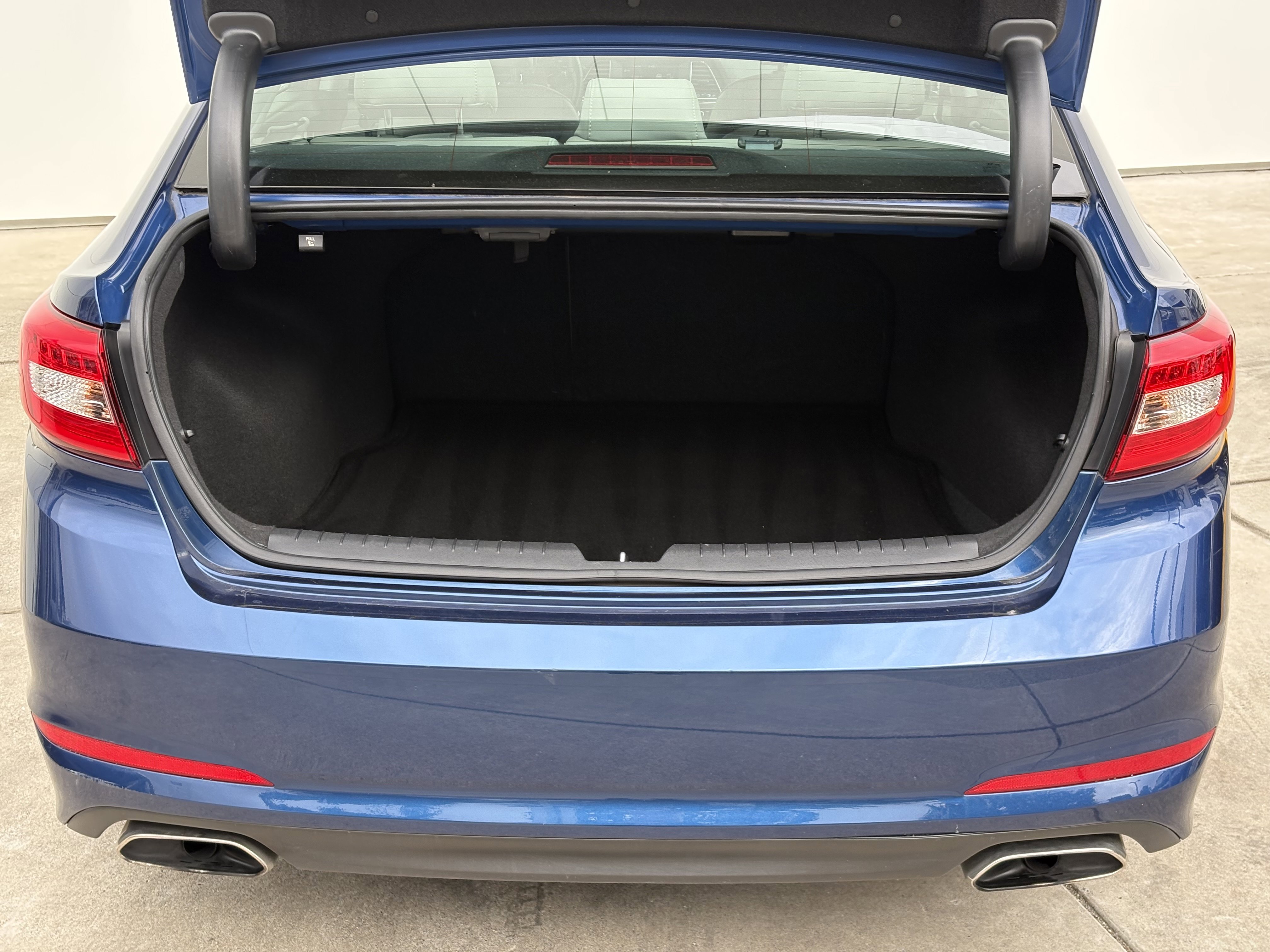 Used 2017 Hyundai Sonata Limited w/ Cargo Package image 9