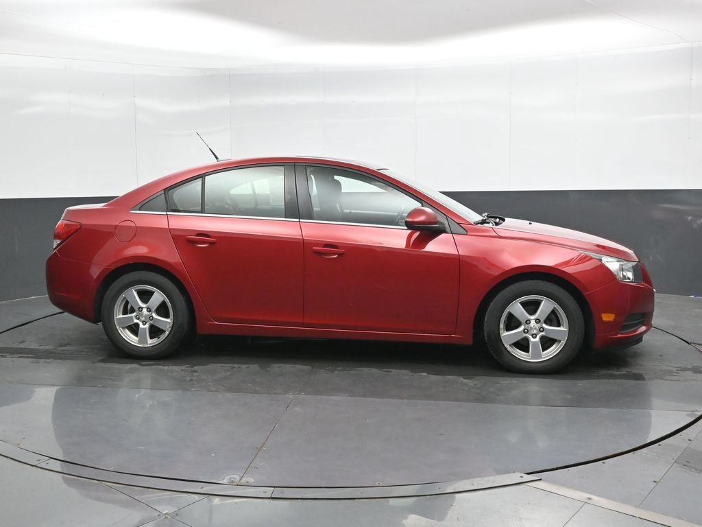 Used 2014 Chevrolet Cruze LT w/ All-Star Edition FWD image 3