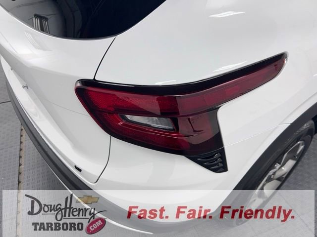 New 2025 Chevrolet Trax LT w/ Sunroof Package image 14