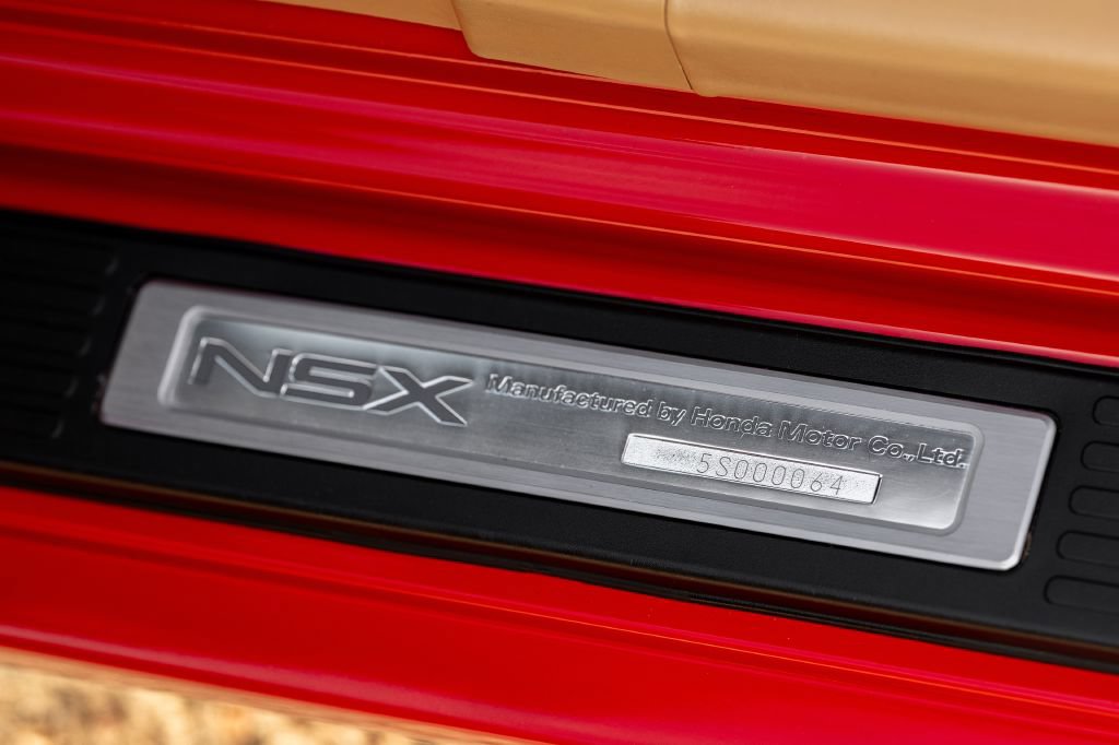 Used 2005 Acura NSX T RWD image 28