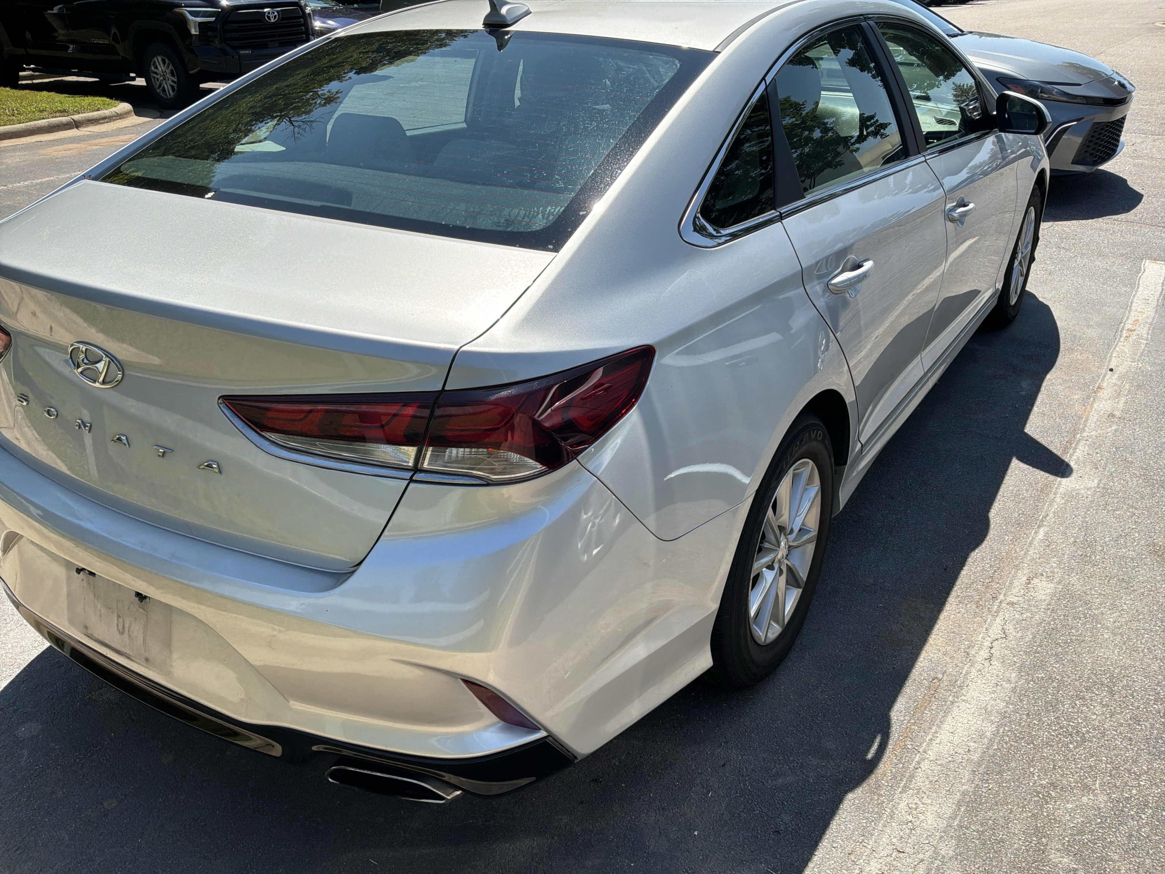 Used 2018 Hyundai Sonata SE FWD image 8