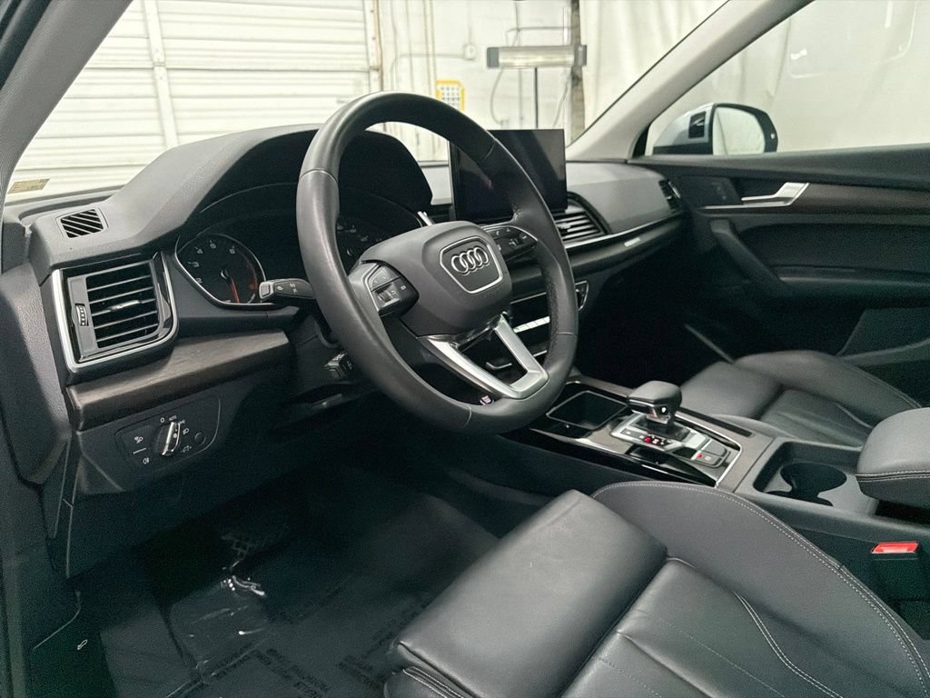 Used 2024 Audi Q5 2.0T Premium AWD/4WD image 12