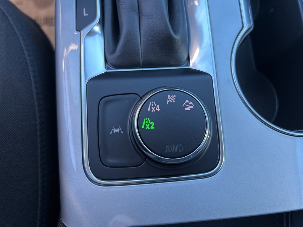 Used 2025 Chevrolet Blazer LT image 27