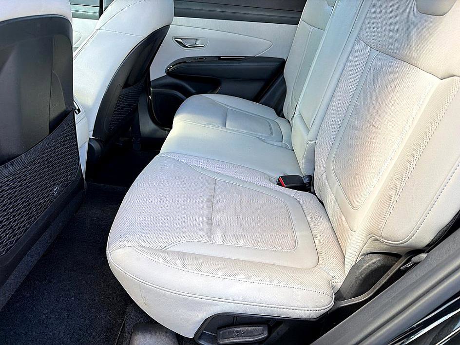 Certified 2025 Hyundai Tucson Limited image 8