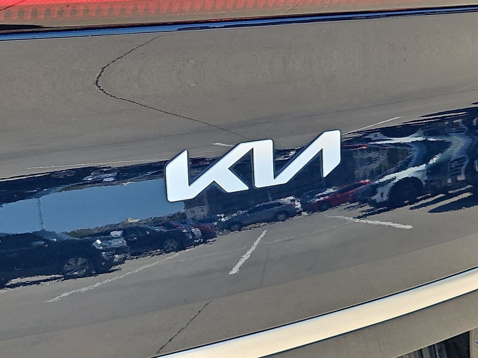 Certified 2023 Kia EV6 Wind w/ Wind Technology Package RWD image 11